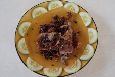 gebratenes Schwein mit Pfeffer und Knoblauch (Thai-Kochkurs)